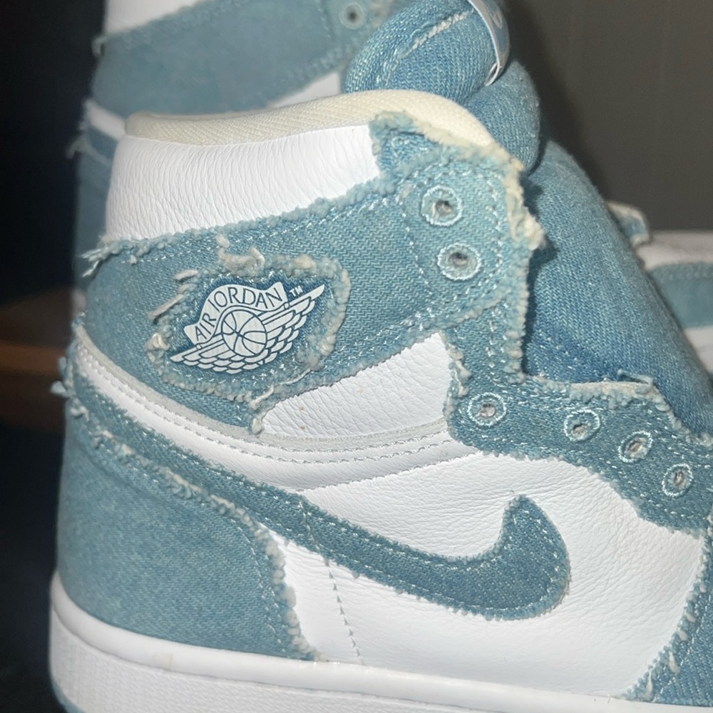NIKE JORDAN 1’ HIGH, DENIM